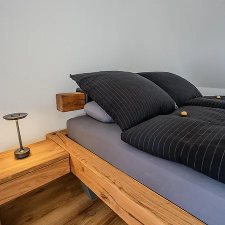 Διαμέρισμα Luxury Jucuzzi & 77 Smart Tv Zirndorf